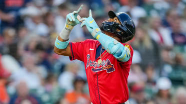 Ronald Acuña Jr.'s two-run home run (18)