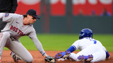 Bobby Witt Jr. llega a 15 bases robadas