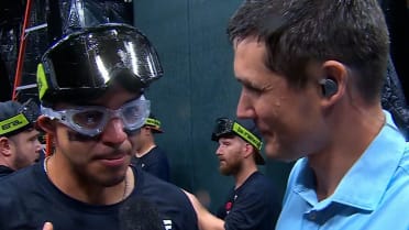 Mauricio Dubón talks Braves' 6-2 win to advance