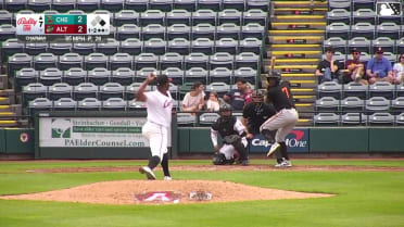 Emmanuel Chapman Ball to Anderson De Los Santos