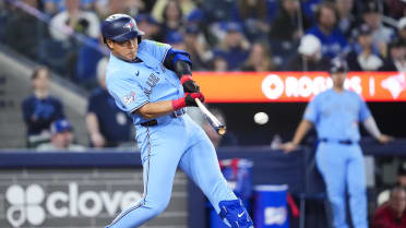 Kazuma Okamoto's RBI single 