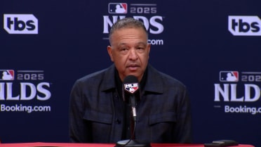 Dave Roberts on Ohtani's performance, big Game 1 win