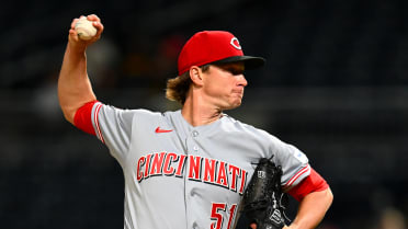 Brady Singer poncha a Oneil Cruz