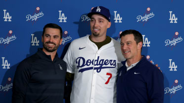 2025 Los Angeles Dodgers Blake Snell SGA 6/16/25 Bobblehead