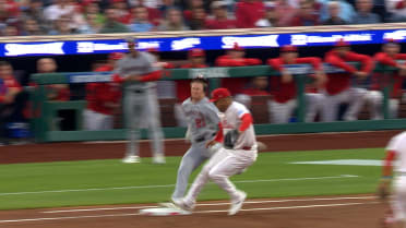 Joey Wiemer safe at first after Nationals' challenge