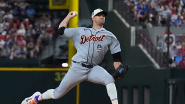 Jack Flaherty ends the inning with a strikeout