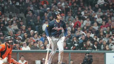 Matt Olson's game-tying homer (13)