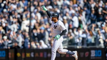 Yankees offense scores seven runs in the 8th