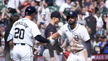 Tigers rally for four runs in the 8th