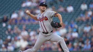 Tyler Mahle fans three vs. Twins
