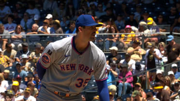 Clay Holmes escapes jam