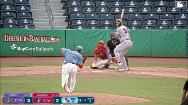 Carson Tinney homers (8) on a line drive to right field. Jimmy Keenan scores. Merphy Hernandez scores.