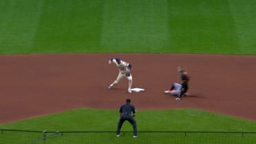 Brewers turn a double play to end the inning