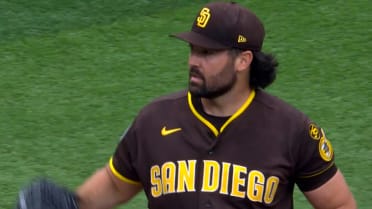 Robbie Ray poncha a cuatro en salida de calidad