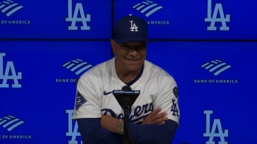 Dave Roberts discusses the Dodgers' 8-7 win