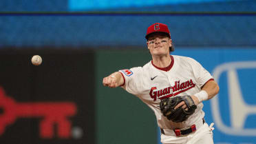 Travis Bazzana hace una gran jugada en clavado