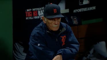 Jim Leyland's Number 10 jersey retired 