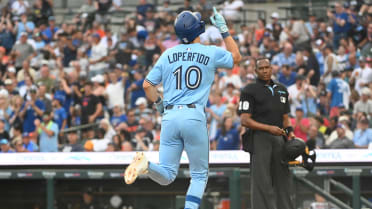 Joey Loperfido's solo homer (2)