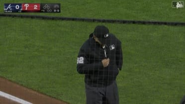 Kyle Schwarber's home run confirmed after review