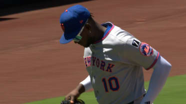 Ronny Mauricio's slick play