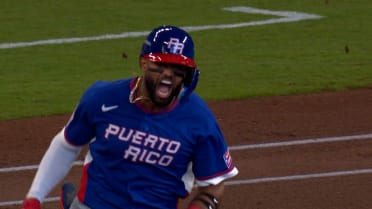 Willi Castro abre con cuadrangular