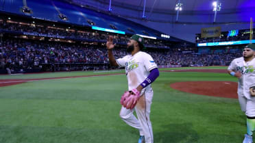 Bryan Baker closes out Rays' shutout win