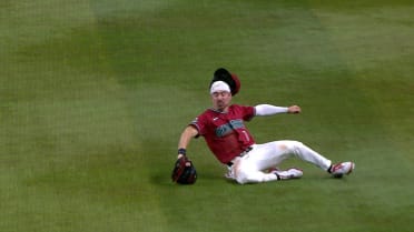 Corbin Carroll's gorgeous sliding catch