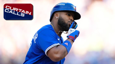 Guerrero Jr. pega su 1er gran slam de postemporada