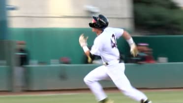 Ryan Wideman's inside-the-park home run (2)