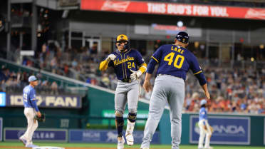 William Contreras' two-run homer (9)