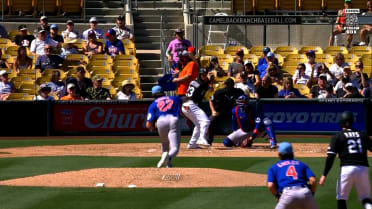 Andrew Benintendi pega doble productor