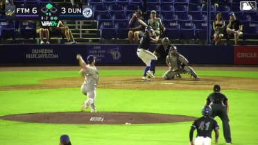 JoJo Parker singles on a ground ball to center fielder Luis Fragoza. Raimundo De Los Santos scores.