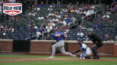 Desde el terreno: Bobby Witt Jr. pega HR solitario