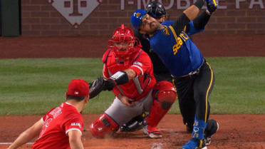 Yusei Kikuchi K's Eugenio Suárez