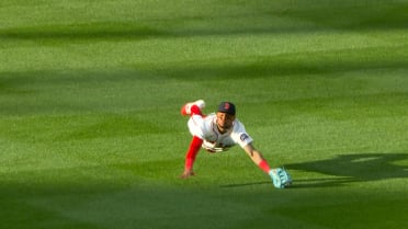 Ceddane Rafaela's catch confirmed after review