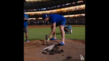 Kershaw and his kids remove the pitching rubber