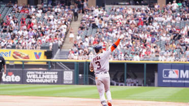 Jeremy Peña's leadoff home run (10) 