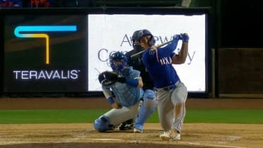 Wyatt Langford pega jonrón de dos carreras