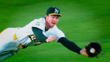 Daily Dash: Bolte's dive, Ortiz's leap