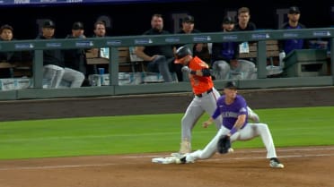 Colton Cowser's RBI fielder's choice after review