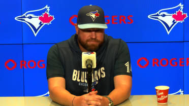 John Schneider on Guerrero Jr. and Springer's slump