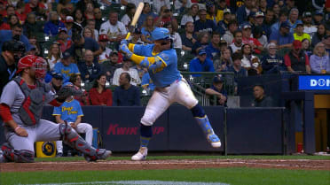 William Contreras' sacrifice fly