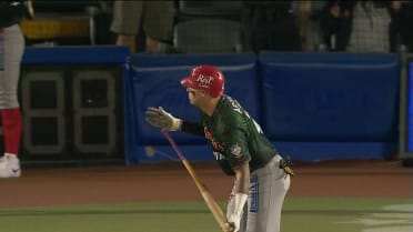 Madris pega HR con bases llenas