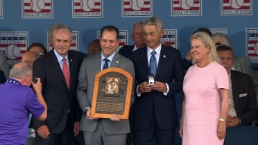 Ichiro Suzuki has his HOF plaque read to the crowd