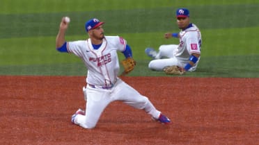 Nolan Arenado's fantastic diving stop