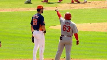 Yohel Pozo's RBI double 
