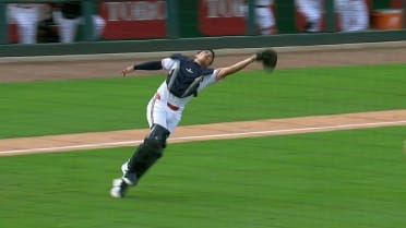 Noah Cardenas termina el partido de forma espectacular