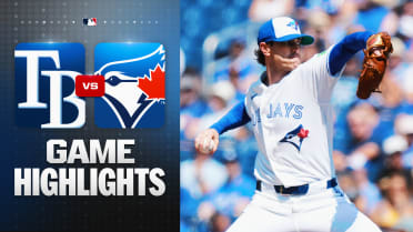 Bieber throws seven strong innings in Blue Jays' win 