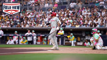 Field View: Nick Castellanos' solo home run