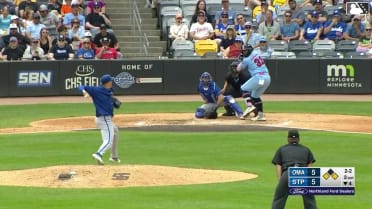 Gabriel Gonzalez's go-ahead double